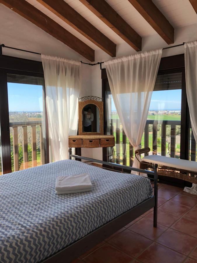 Finca Andalucia كونيل ذي لا فرونتيرا المظهر الخارجي الصورة